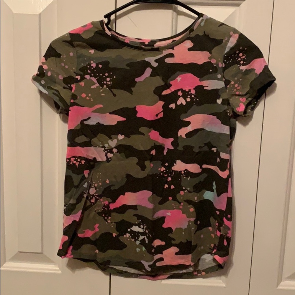 SOLD Girls camouflage tee